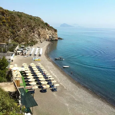 Vista Mare Spettacolare ليباري