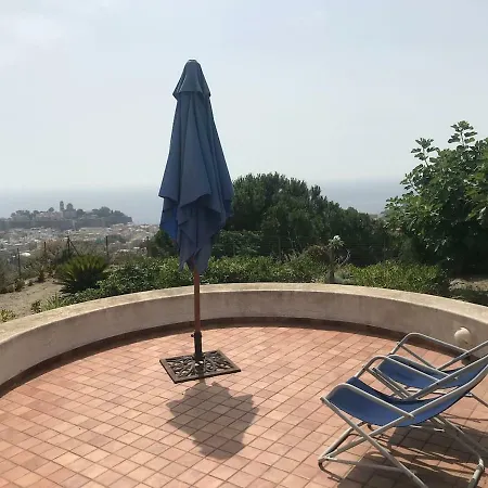 Vista Mare Spettacolare 아파트 *